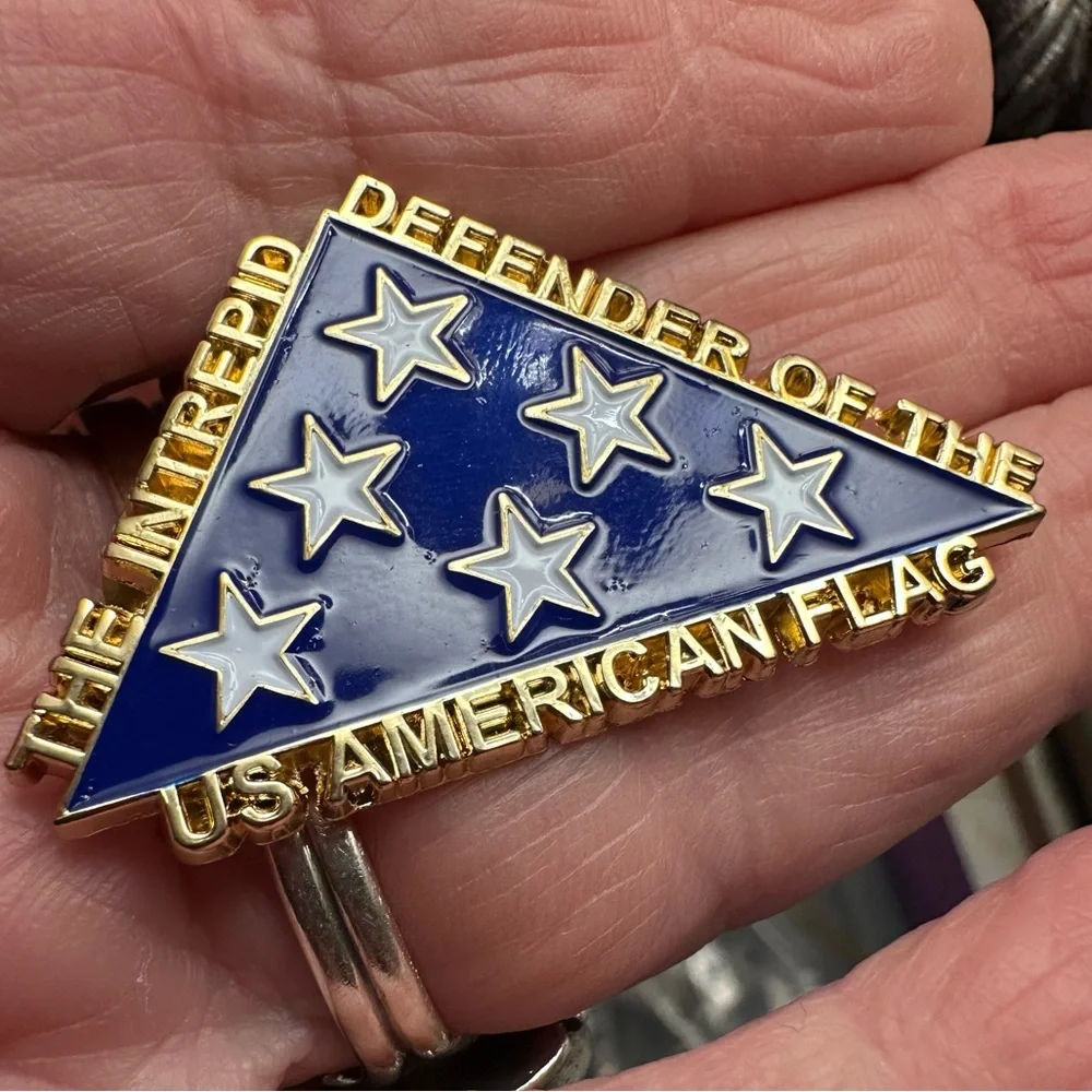 Intrepid defender of the us american flag pin signed TM
